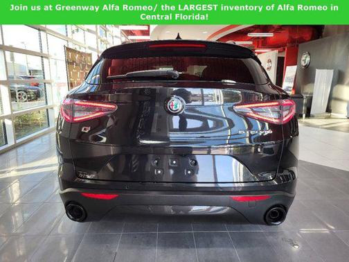 2025 Alfa Romeo Stelvio Sprint AWD