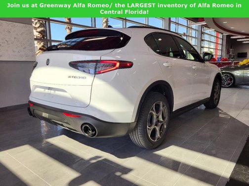 2025 Alfa Romeo Stelvio Sprint