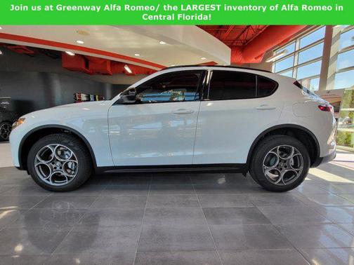 2025 Alfa Romeo Stelvio Sprint