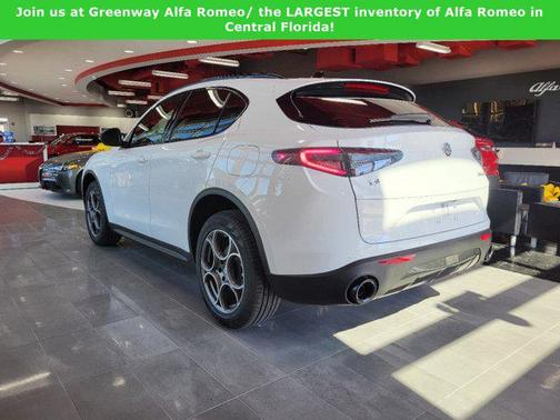 2025 Alfa Romeo Stelvio Sprint