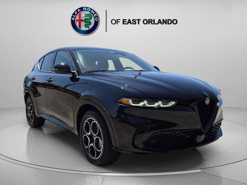 Alfa Black 2025 Alfa Romeo Tonale EAWD