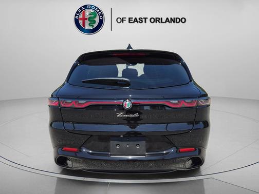Alfa Black 2025 Alfa Romeo Tonale EAWD