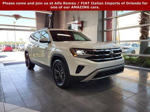 2022 Volkswagen Atlas 2.0T SE w/Technology