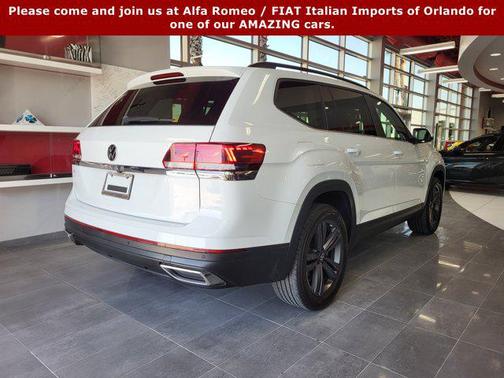 2022 Volkswagen Atlas 2.0T SE w/Technology