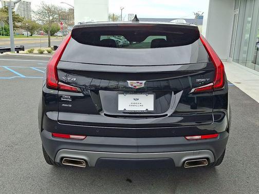 Stellar Black Metallic 2023 Cadillac XT4 Premium Luxury