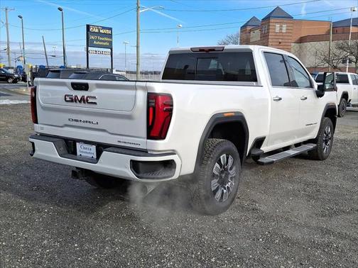 2025 GMC Sierra 2500 Denali