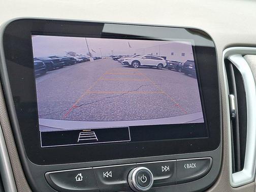 2022 Chevrolet Malibu 1LS