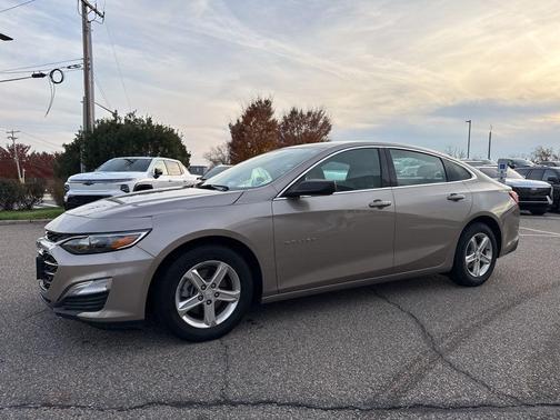 2022 Chevrolet Malibu 1LS