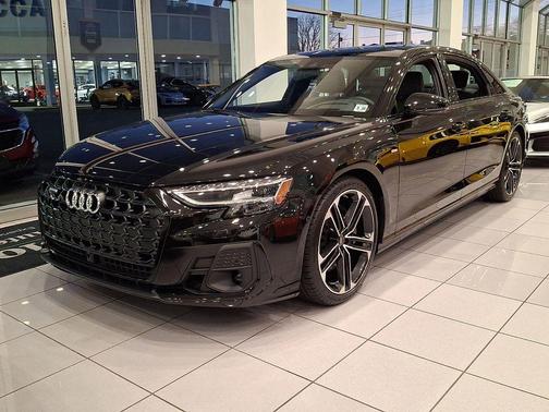 2025 Audi A8 L 55 TFSI quattro Tiptronic