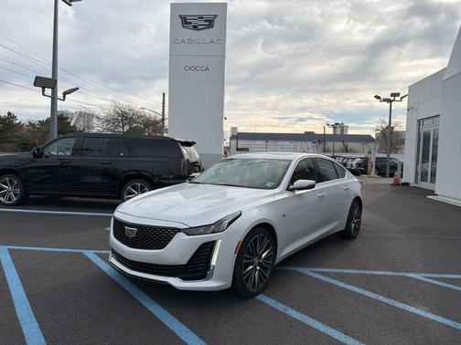 2023 Cadillac CT5 Premium Luxury