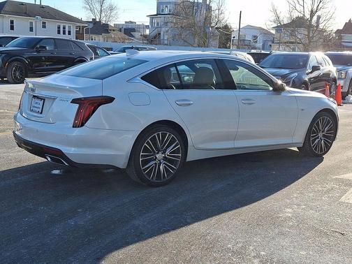 2023 Cadillac CT5 Premium Luxury