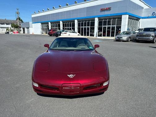 2003 Chevrolet Corvette Base