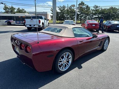 2003 Chevrolet Corvette Base
