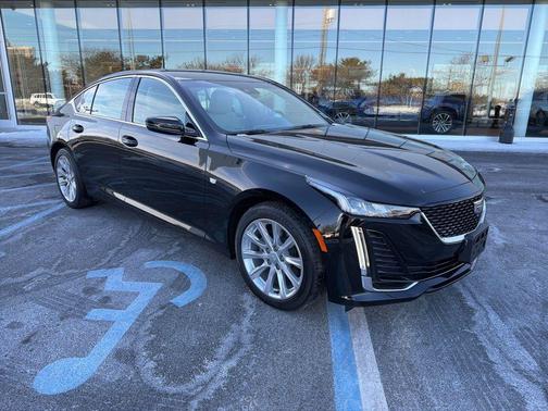 2024 Cadillac CT5 Luxury