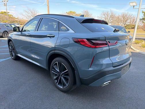2023 INFINITI QX55 LUXE