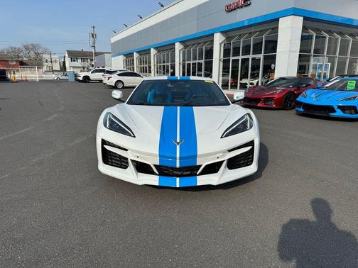 Arctic White 2024 Chevrolet Corvette E-Ray RWD Coupe 3LZ