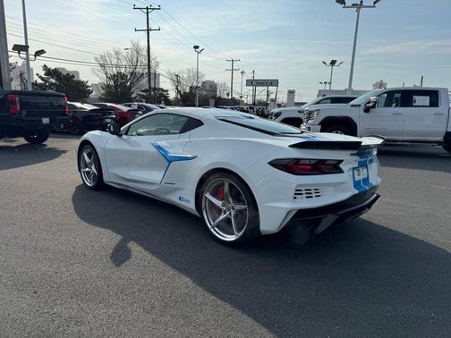 Arctic White 2024 Chevrolet Corvette E-Ray RWD Coupe 3LZ