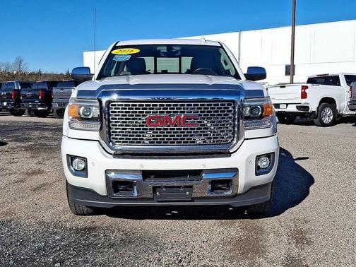 2016 GMC Sierra 2500 Denali