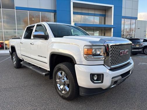 2016 GMC Sierra 2500 Denali