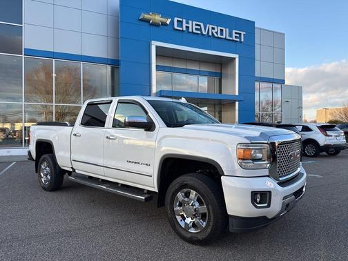 2016 GMC Sierra 2500 Denali