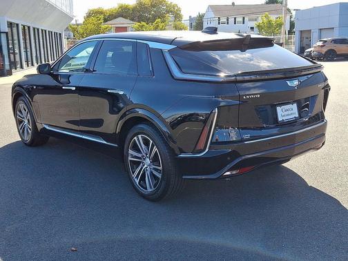 2024 Cadillac LYRIQ Luxury