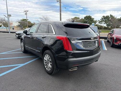 2018 Cadillac XT5 Base