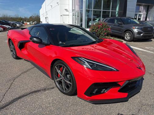 2022 Chevrolet Corvette Stingray w/2LT