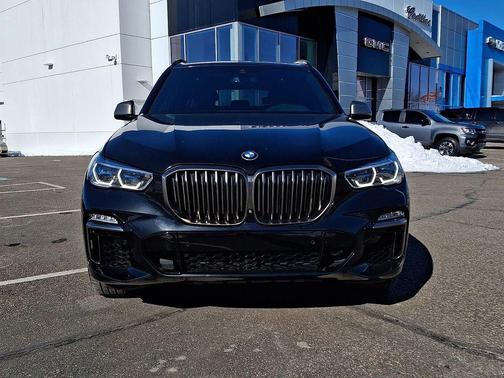 2021 BMW X5 M50i