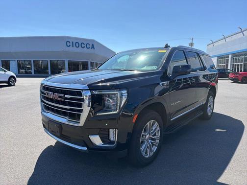 2023 GMC Yukon SLT