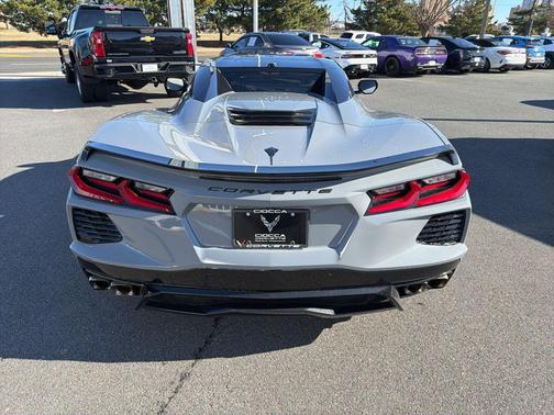 2024 Chevrolet Corvette Stingray w/2LT