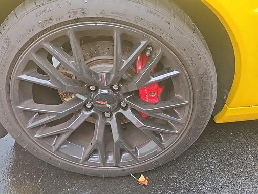 Velocity Yellow Tintcoat 2007 Chevrolet Corvette Z06