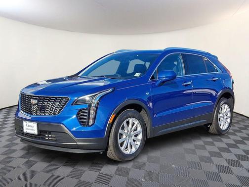 2023 Cadillac XT4 Luxury