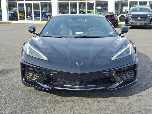 2025 Chevrolet Corvette Stingray w/2LT