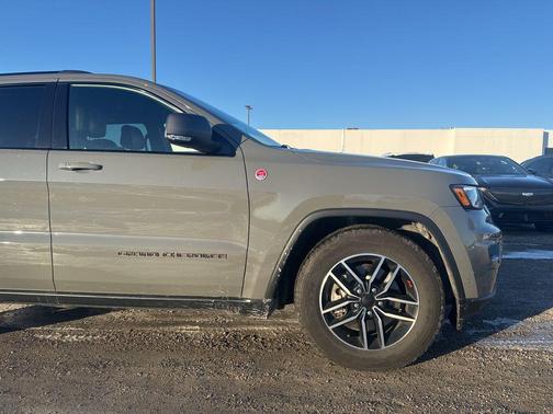 2021 Jeep Grand Cherokee Trailhawk