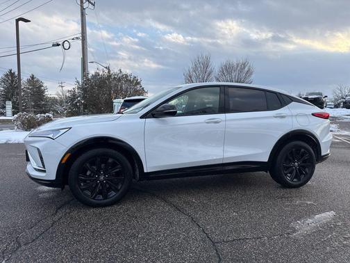 2024 Buick Envista Sport Touring FWD