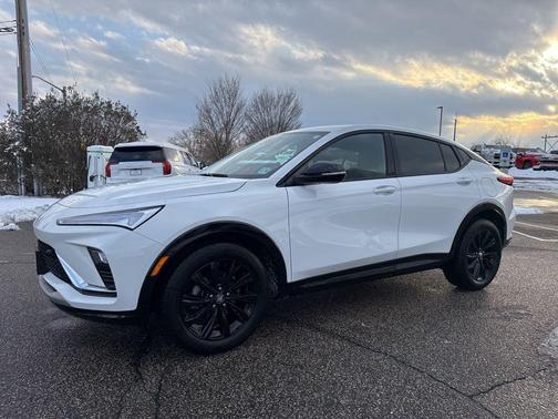 2024 Buick Envista Sport Touring FWD