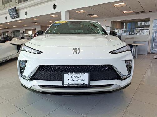 2024 Buick Envista Sport Touring FWD