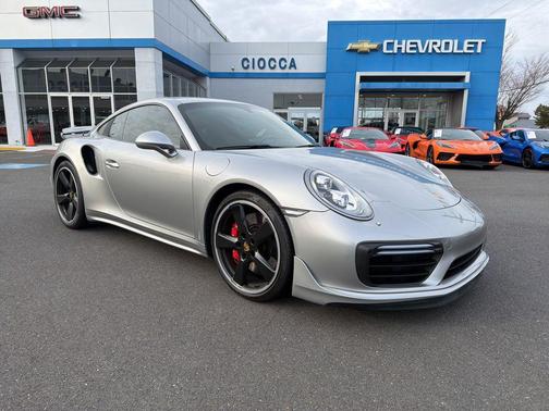 2018 Porsche 911 Turbo