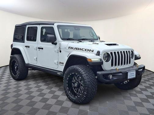 Bright White Clearcoat 2022 Jeep Wrangler Unlimited Rubicon 392