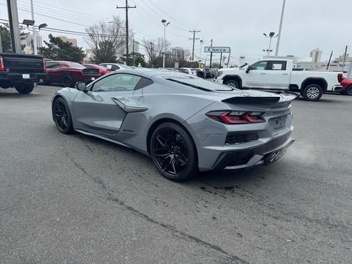 Sea Wolf Gray Tricoat 2025 Chevrolet Corvette Z06