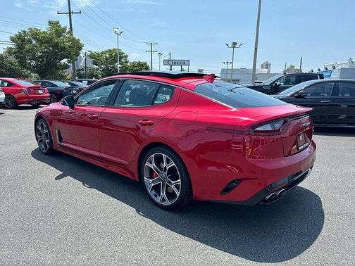 2020 Kia Stinger GT1