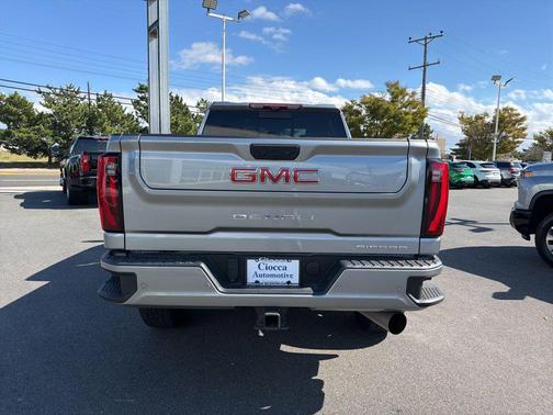 2024 GMC Sierra 2500 Denali