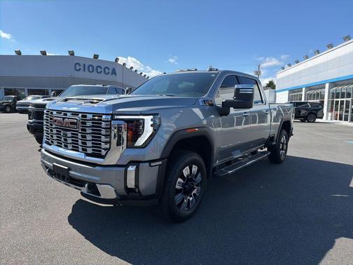 2024 GMC Sierra 2500 Denali