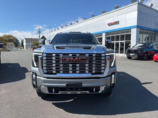 2024 GMC Sierra 2500 Denali