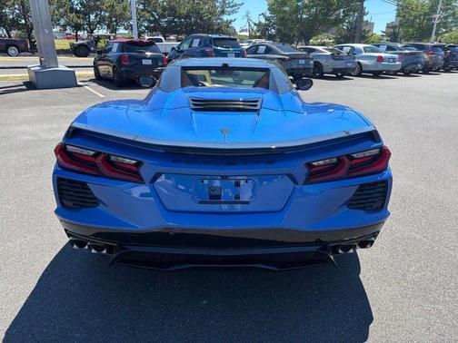 Elkhart Lake Blue Metallic 2023 Chevrolet Corvette Stingray w/3LT
