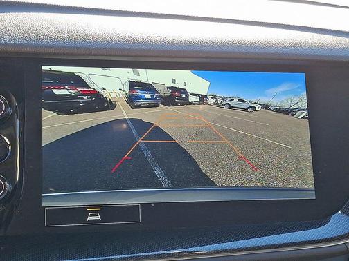 2023 Buick Envision Essence FWD