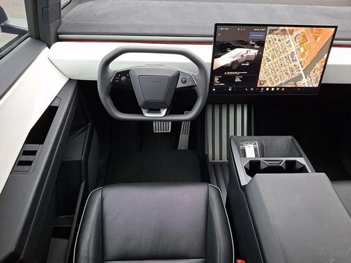 2024 Tesla Cybertruck Cyberbeast