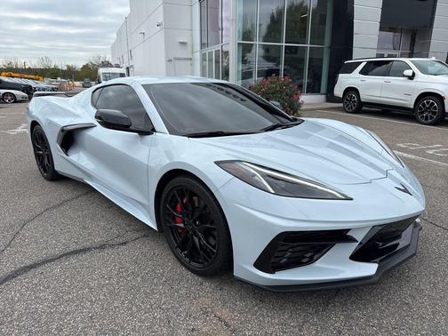 2023 Chevrolet Corvette Stingray w/2LT