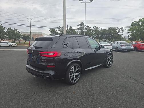 Black Sapphire Metallic 2021 BMW X5 xDrive40i