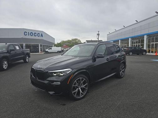 Black Sapphire Metallic 2021 BMW X5 xDrive40i